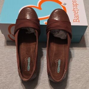 BareTraps Women's Chocolate Brown Loafers